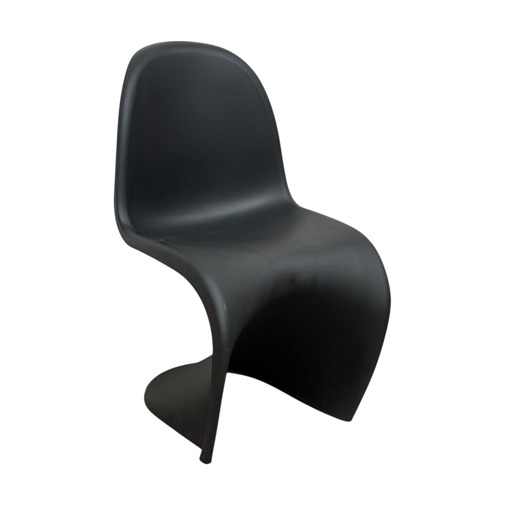 1720- Silla Panton en polipropileno