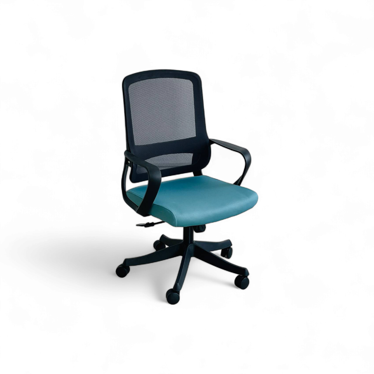 OF1001 - Silla Operativa