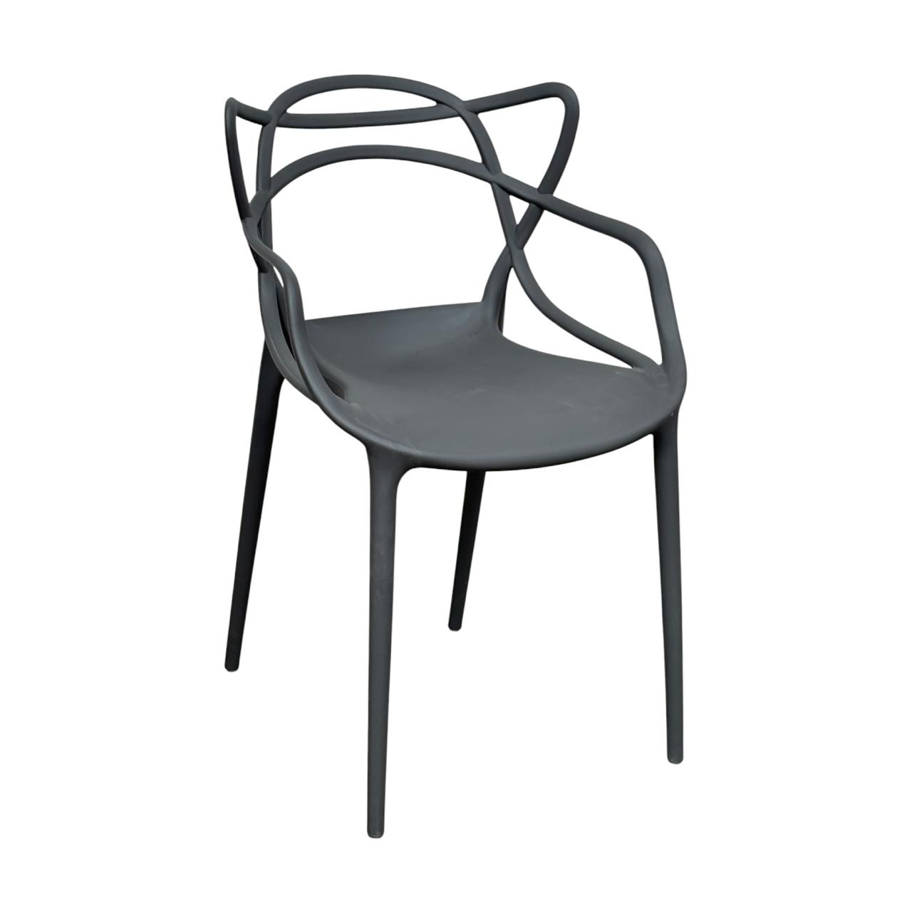 1737- Silla Master en Polipropileno